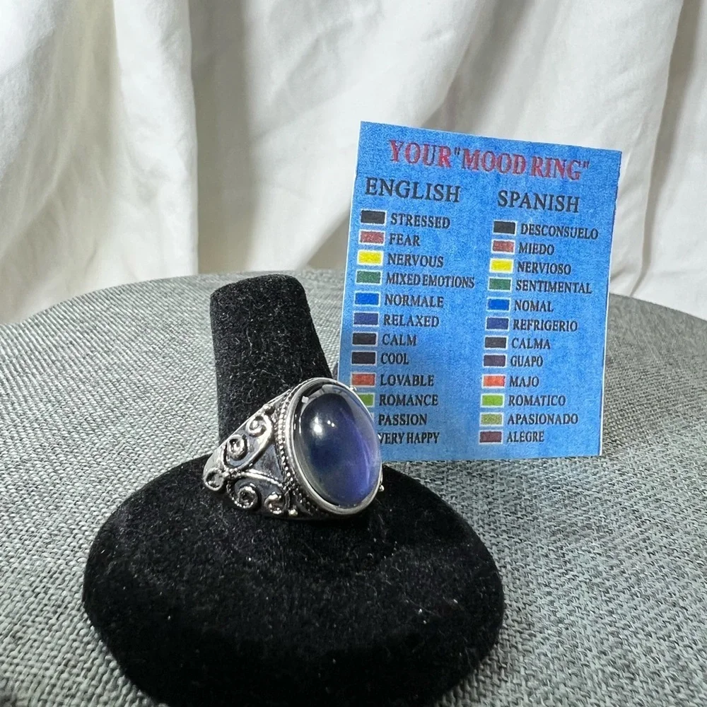 Fashion Jewelry Unisex Ring Mood Changing Stone On A 18K Antique S☑️